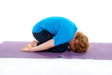 Yoga for Kids - a mouse pose